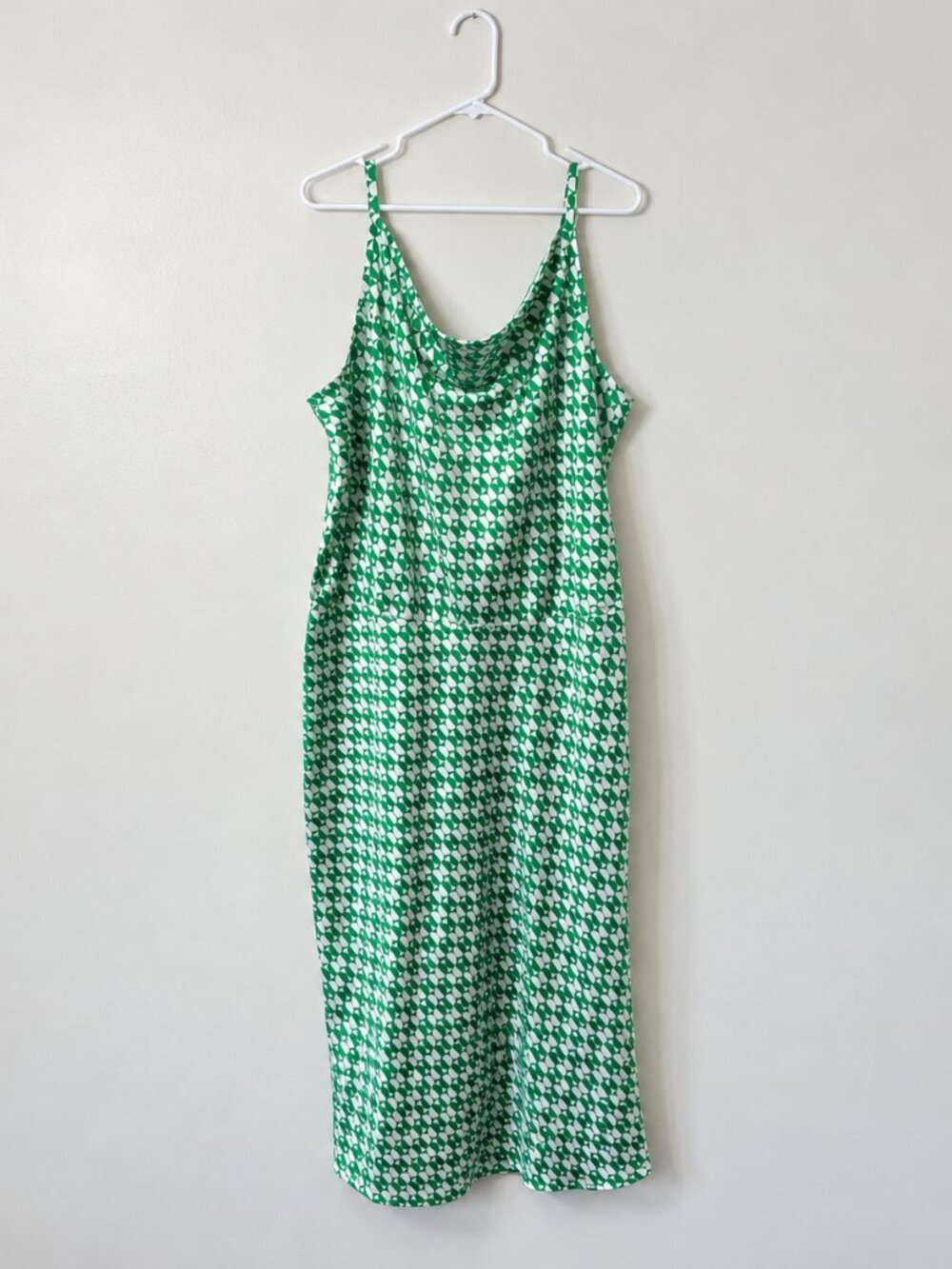 Ava & Viv Green Geometric Cowl Neck Midi Dress 2X